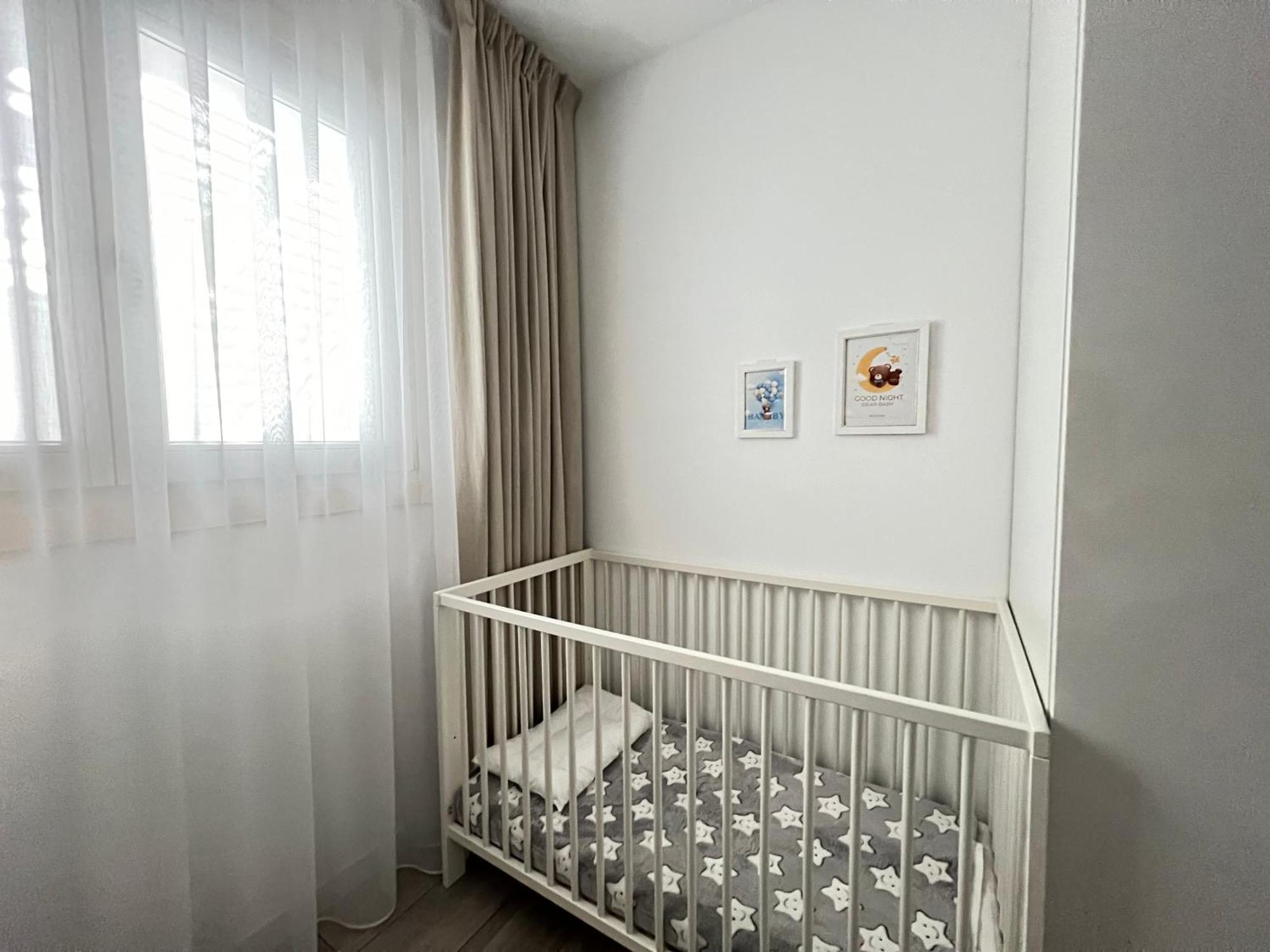Paganini Suites And Apartments 西尔米奥奈 外观 照片