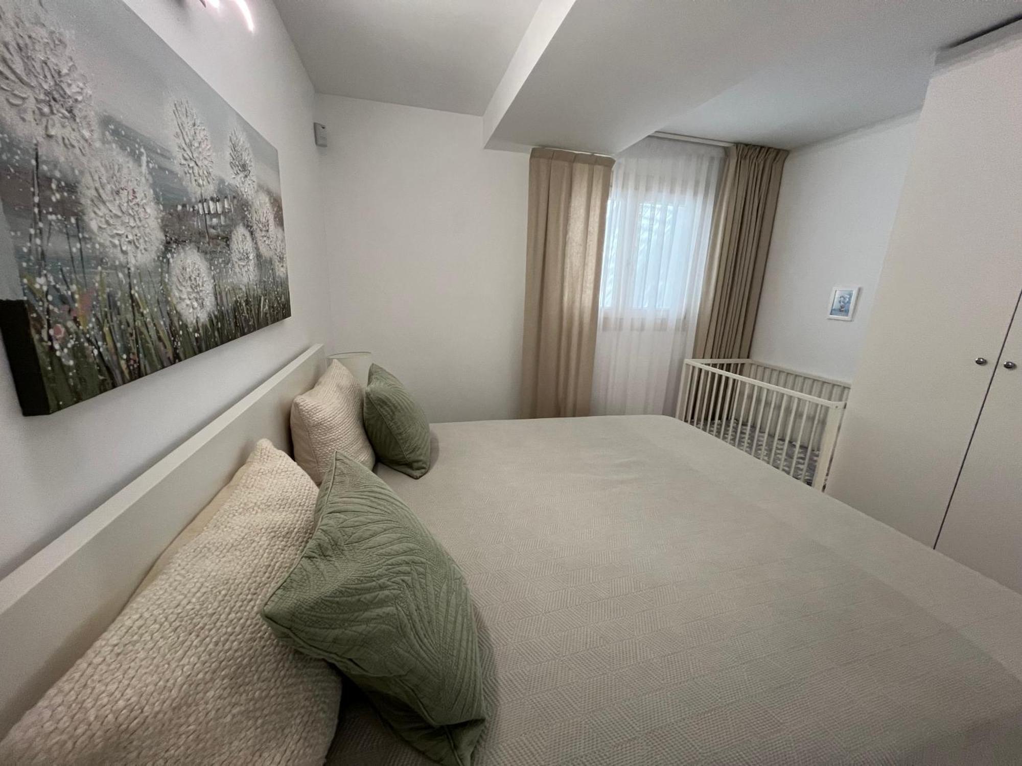 Paganini Suites And Apartments 西尔米奥奈 客房 照片